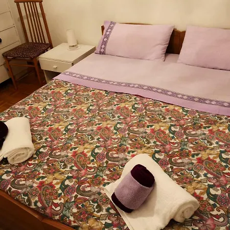 Da Thais Un Piacevole Relax ベッド・アンド・ブレックファスト トリエステ